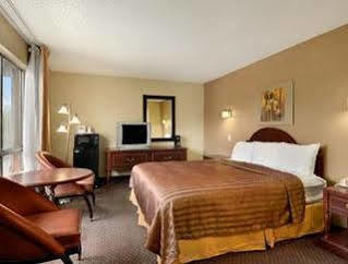Motel Travelodge By Wyndham 2*